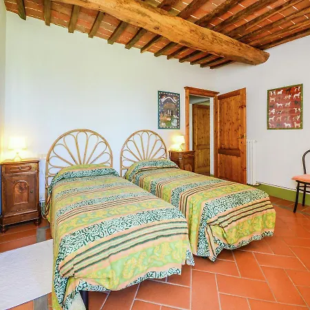 Spacious In With Swimming Pool * Marradi